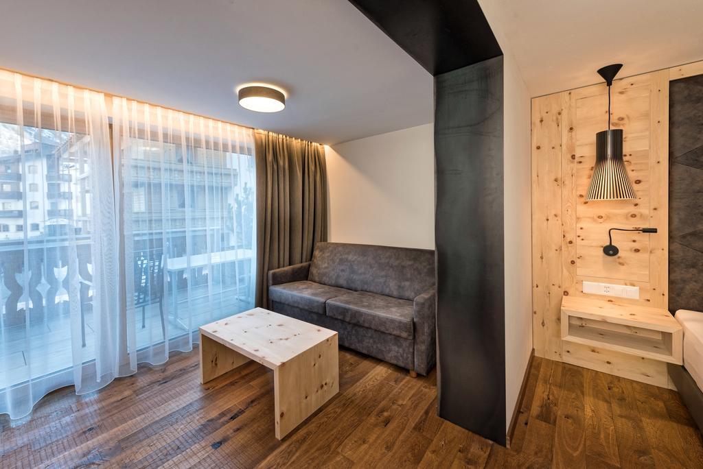 Hotel Des Alpes Samnaun Εξωτερικό φωτογραφία